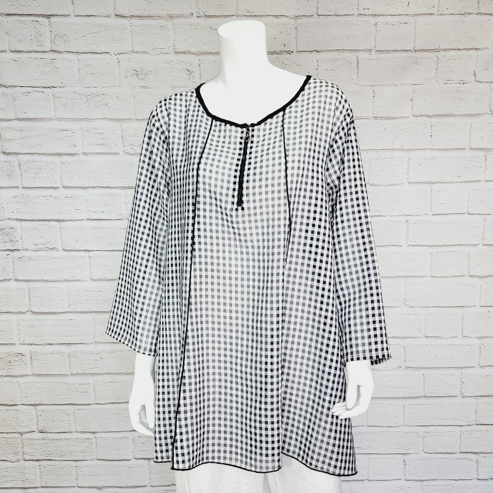 Yushi Blk/Wht Plaid Tunic Size:XXL